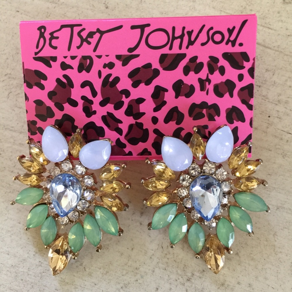 Betsey Johnson crystals stud earrings NWT